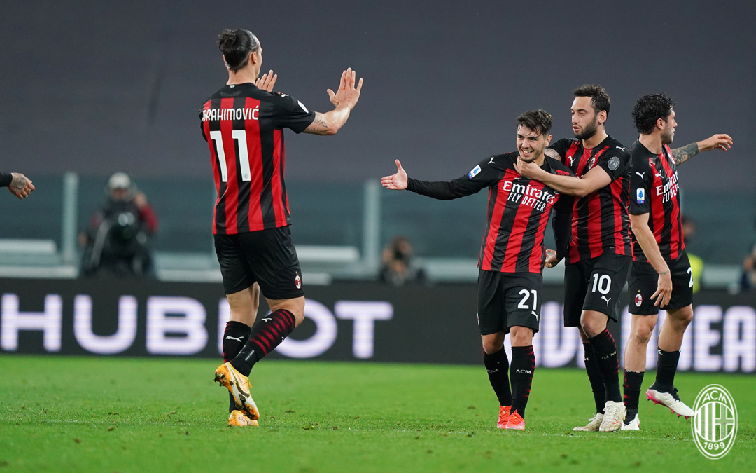 استدعى خليلوجيتش 25 لاعبا لمواجهات المنتخب المغربي